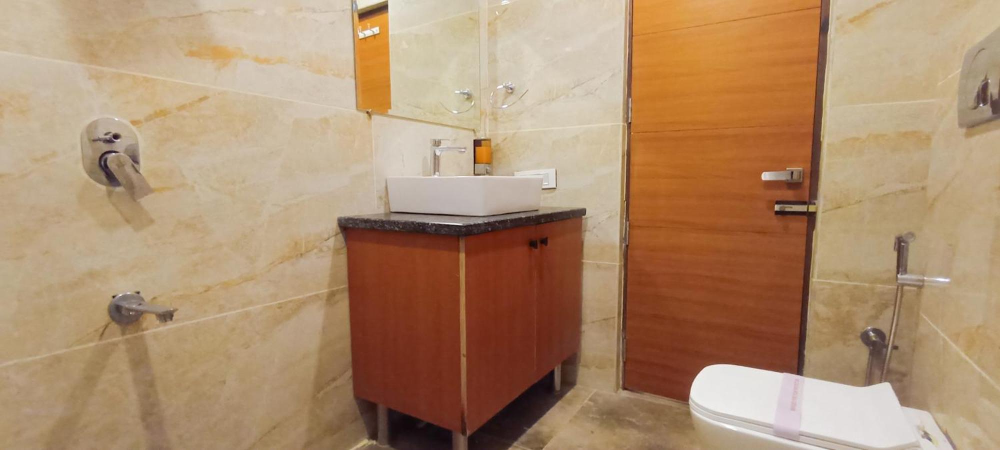 Hotel Lake View Chandigarh Bagian luar foto